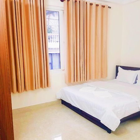 Hong Vinh Hotel โฮจิมินห์ซิตี้ ภายนอก รูปภาพ