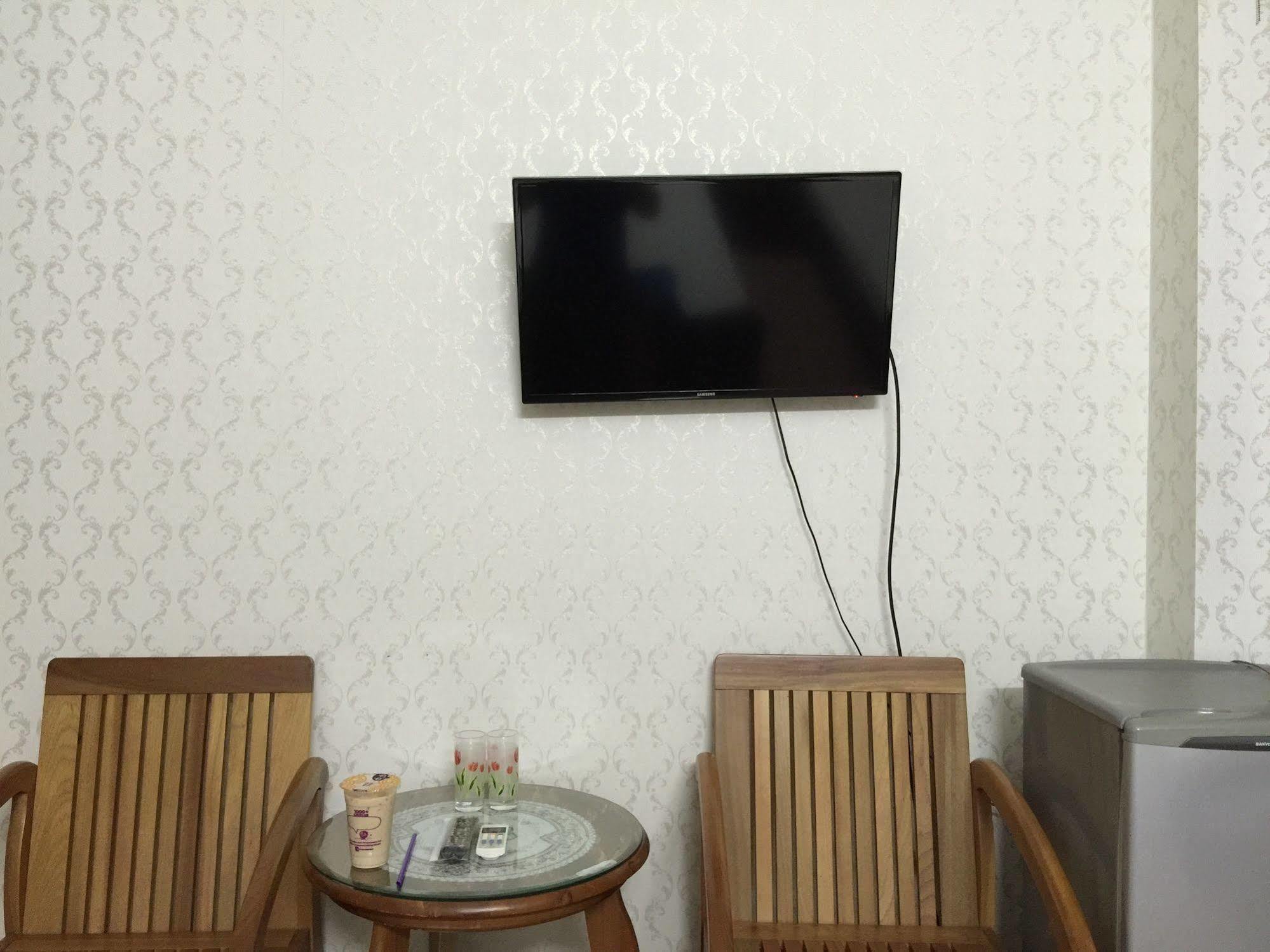 Hong Vinh Hotel โฮจิมินห์ซิตี้ ภายนอก รูปภาพ